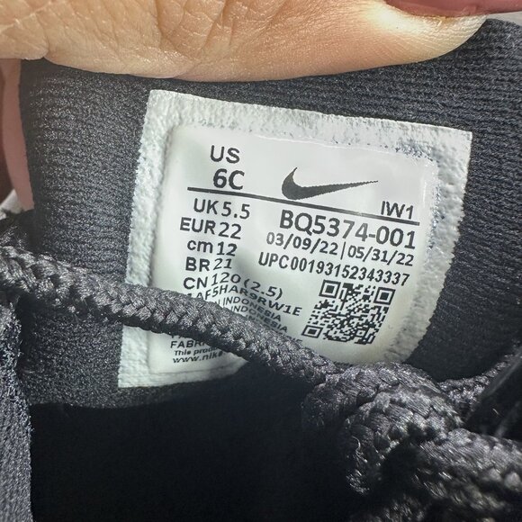 Nike Manoa LTR Infant 6c Triple Black Hightop Shoes - Picture 8 of 8